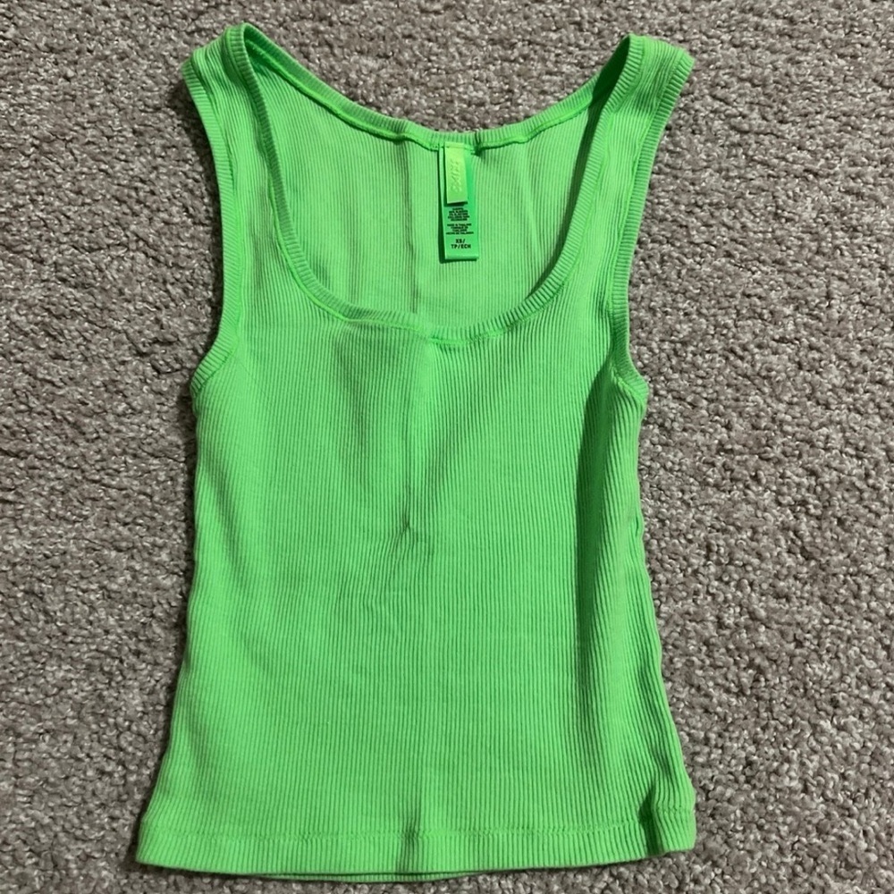 Skims tank tops